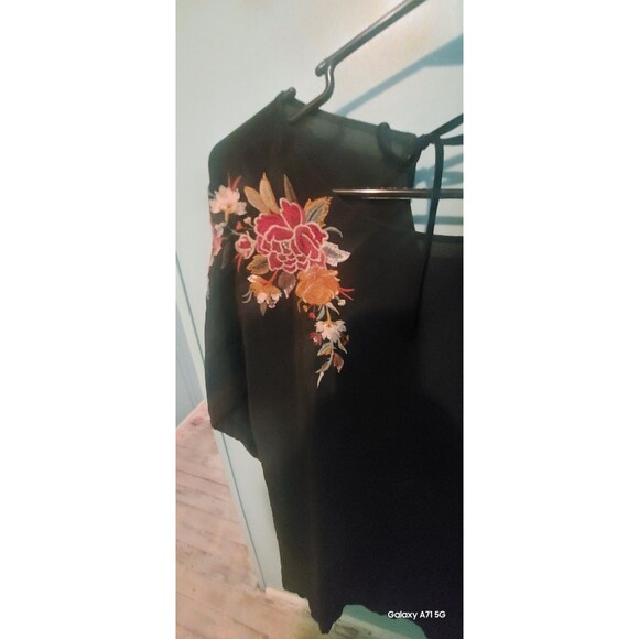 JOHNNY WAS WORKSHOP SILK Embroidered Floral Black  Bohemian Tunic Top SZ S - Picture 2 of 8